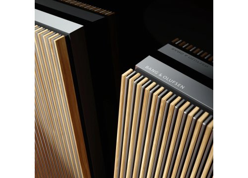 Телевизор Bang & Olufsen BeoVision Harmony 65 Natural Oak Wood
